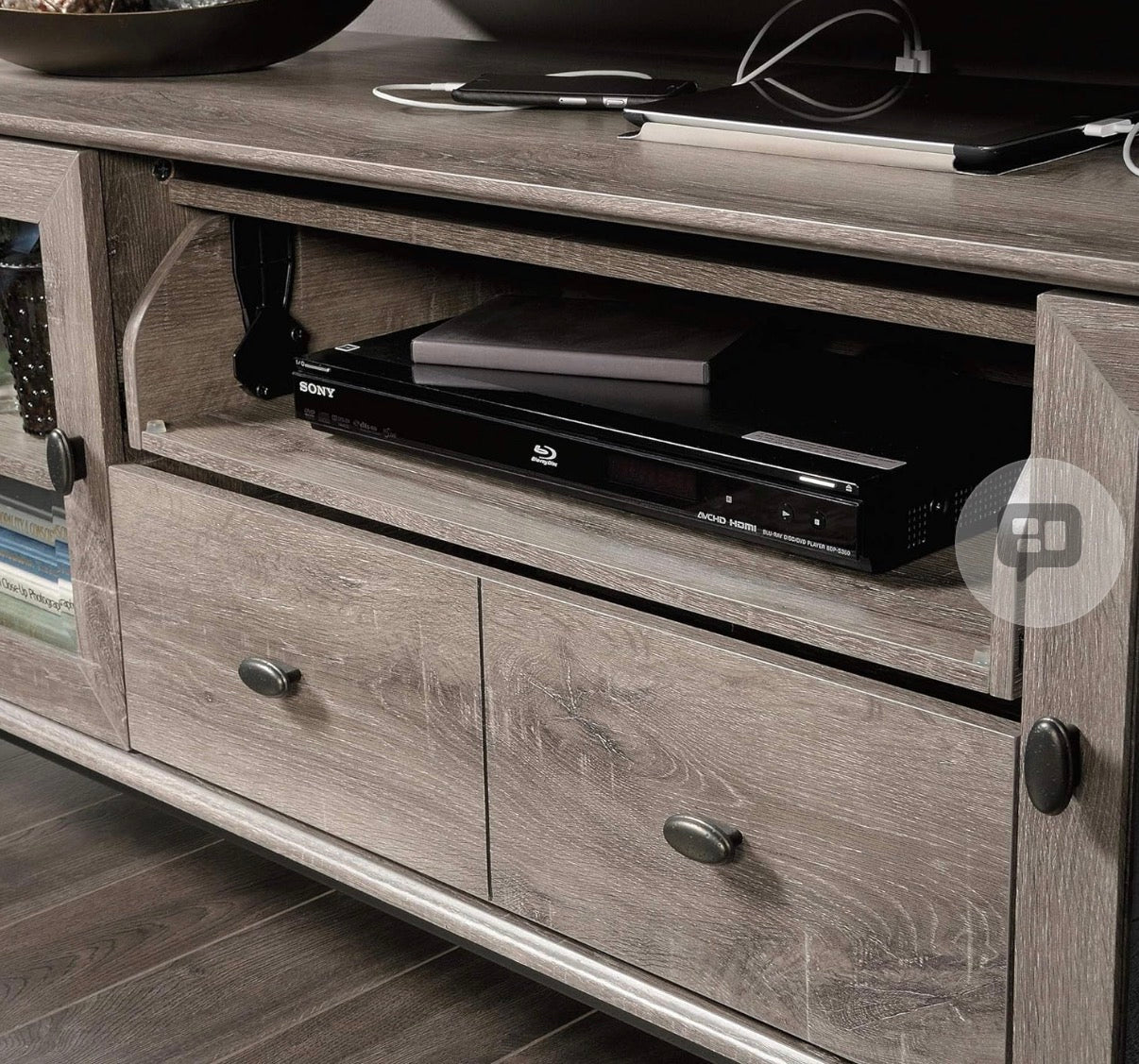 Sauder Canal Street Entertainment Credenza, For TV's up to 60", Northern Oak Finish.      **Assembled**￼