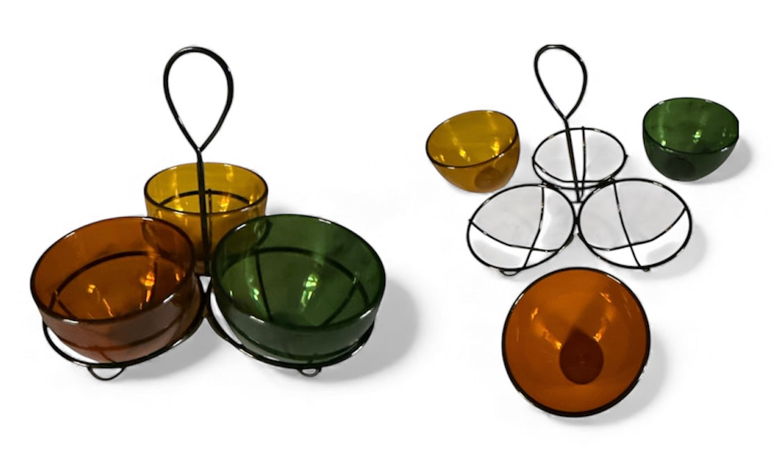 dip server w/3 plastic bowls and metal stand